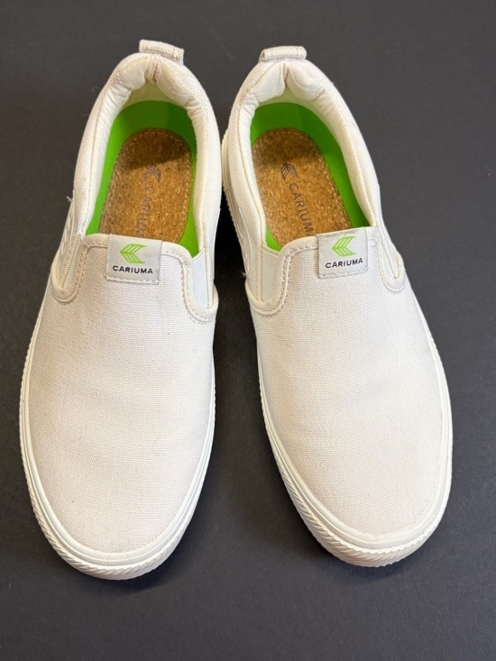 Cariuma Off White Canvas Slip On Sneakers Cork Footbed Casual Shoes Size 6.5